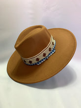 Load image into Gallery viewer, Swanstetler  - Tan Wide Brim and Aztec Band
